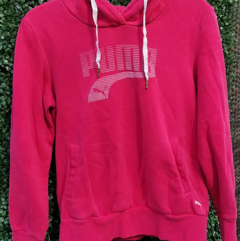 Puma pullover sweatshirt hoodie.